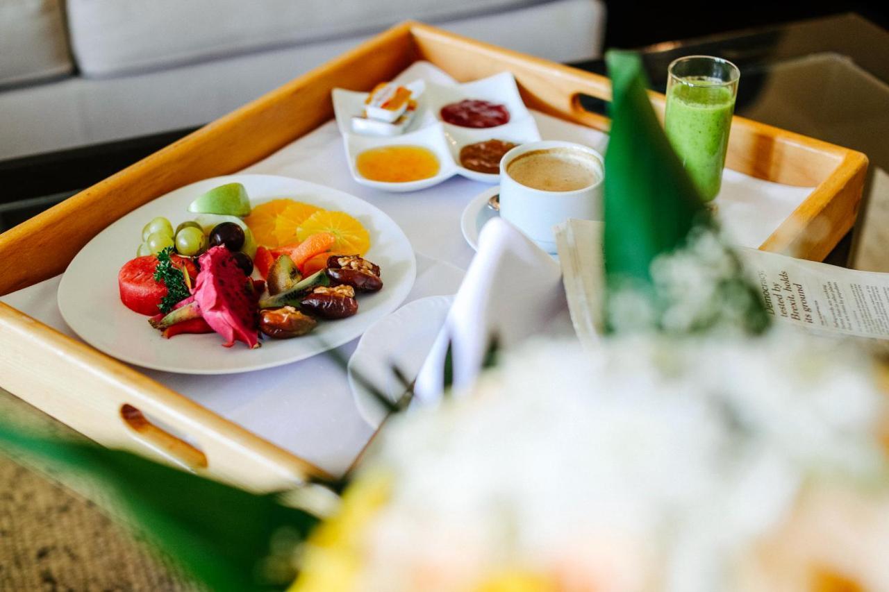 티키다 골프 팰리스 렐레 앤 샤토 호텔 아가디르 외부 사진 Room service breakfast
